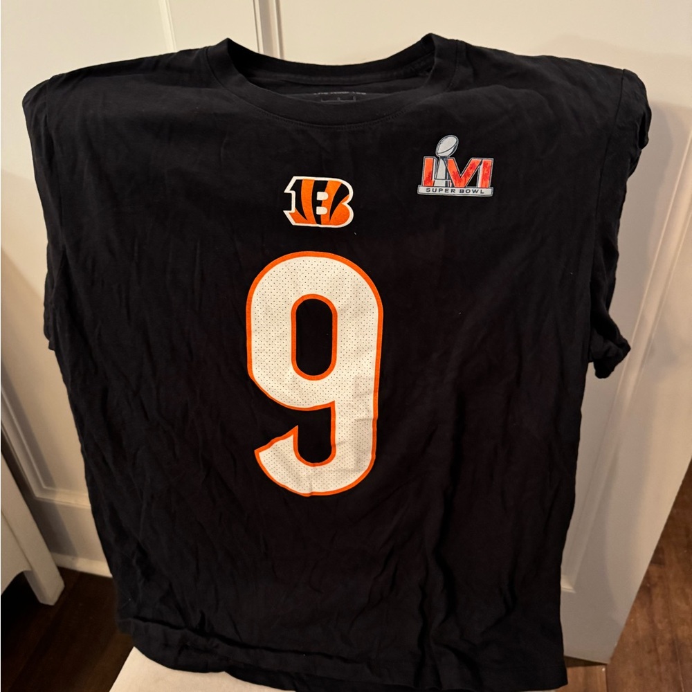 Bengals Football tee shirt with Orange Number 9 (Burrow)